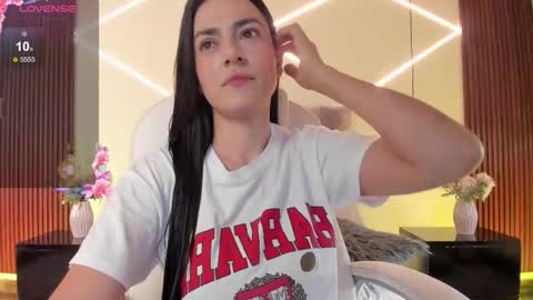 Bella Clair online show from 6, 1, 2026