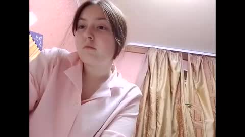 Charming Hamster  online show from 20, 11, 2025