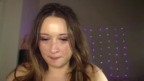 Snapshot of bellamonroee chatting on 29, 12, 2024 Bella Monroe online show from 29, 12, 2024