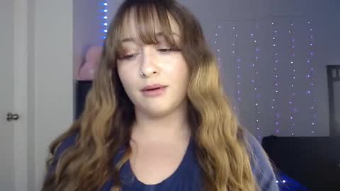 Snapshot of bellamonroee chatting on 30, 1, 2025 Bella Monroe online show from 30, 1, 2025