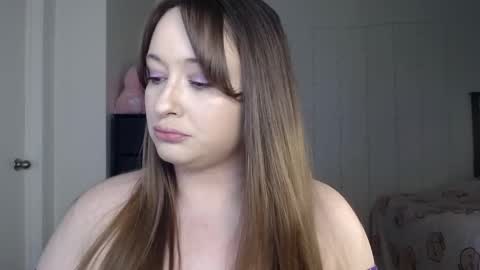 Snapshot of bellamonroee chatting on 28, 2, 2025 Bella Monroe online show from 28, 2, 2025
