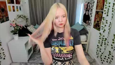 Snapshot of bellamontgomery chatting on 14, 1, 2026 Bella online show from 14, 1, 2026