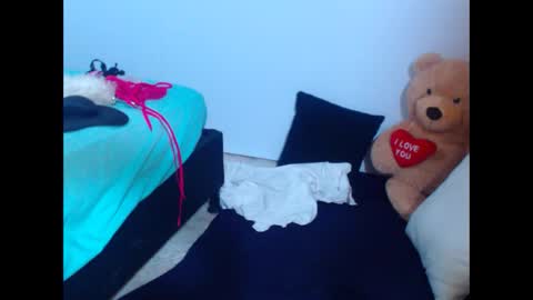 Snapshot of bellamy_sweet chatting on 22, 1, 2025 bellamy online show from 22, 1, 2025