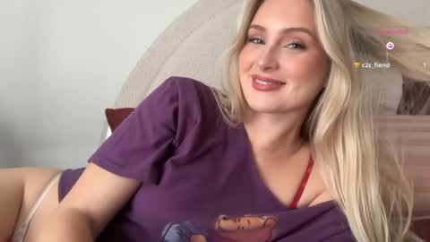 Snapshot of bellaryderr chatting on 5, 6, 2026 Isabella Ryder online show from 5, 6, 2026