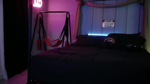 Bellaskeykeeper online show from 6, 4, 2026