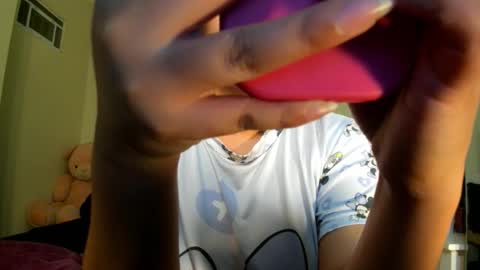 Snapshot of bellaswildcummer chatting on 13, 10, 2025 BELLA JONES online show from 13, 10, 2025
