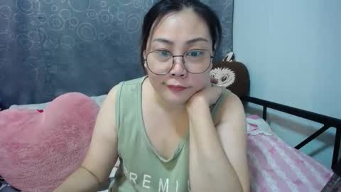 Snapshot of bellbabe chatting on 10, 10, 2025 Bella online show from 10, 10, 2025