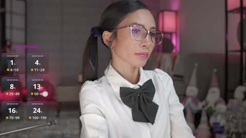 Belle Adrienne  IG  online show from 13, 12, 2024