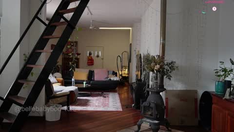 Snapshot of bellebabyboo chatting on 10, 4, 2026 BELLE online show from 10, 4, 2026