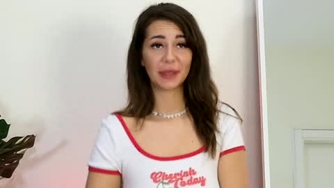 Belle online show from 17, 4, 2026