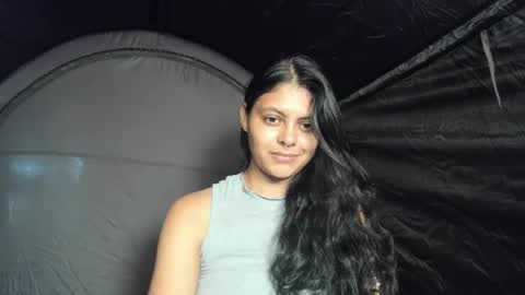 bellezacosmica online show from 24, 2, 2025