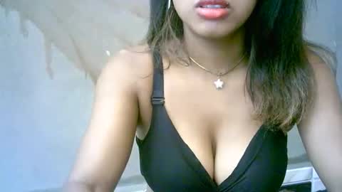 Snapshot of bellibellah chatting on 18, 4, 2026 BelliBellah online show from 18, 4, 2026