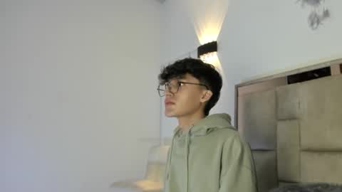 Neon online show from 13, 10, 2025