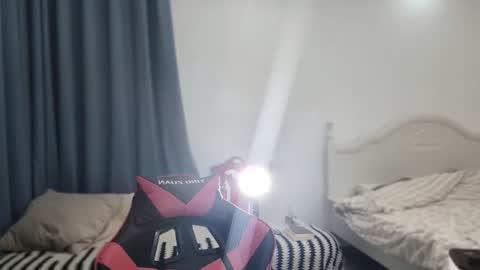 Snapshot of ben705676 chatting on 2, 3, 2025 Ben online show from 2, 3, 2025