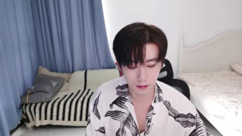 Snapshot of ben705676 chatting on 10, 9, 2025 Ben online show from 10, 9, 2025