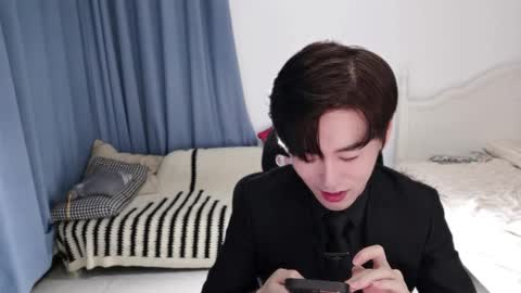 Snapshot of ben705676 chatting on 12, 9, 2025 Ben online show from 12, 9, 2025