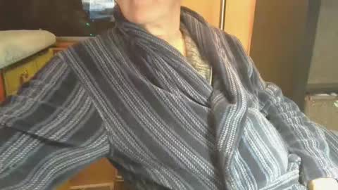 Snapshot of bendrinkin chatting on 3, 2, 2026 bendrinkin online show from 3, 2, 2026