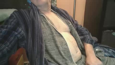 Snapshot of bendrinkin chatting on 5, 2, 2026 bendrinkin online show from 5, 2, 2026