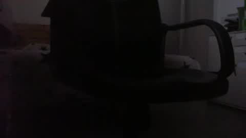 Snapshot of beninoam75 chatting on 17, 12, 2024 beninoam75 online show from 17, 12, 2024