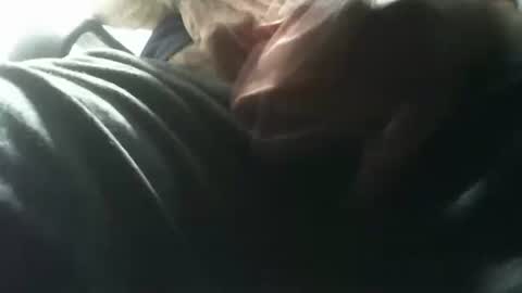 Snapshot of beninoam75 chatting on 8, 10, 2025 beninoam75 online show from 8, 10, 2025