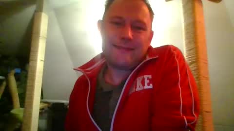 Snapshot of benizio_ chatting on 26, 12, 2024 benizio online show from 26, 12, 2024