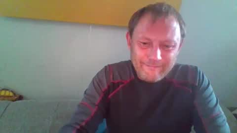 Snapshot of benizio_ chatting on 12, 5, 2026 benizio online show from 12, 5, 2026