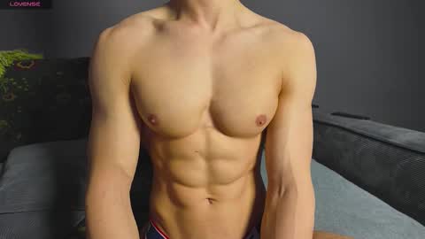 benjaminkarl02 online show from 30, 10, 2025