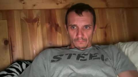 Snapshot of bennymn chatting on 7, 6, 2026 benny and innocentvixon online show from 7, 6, 2026