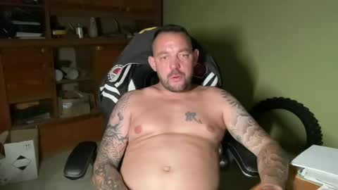 Snapshot of benochau chatting on 28, 6, 2026 benochau online show from 28, 6, 2026