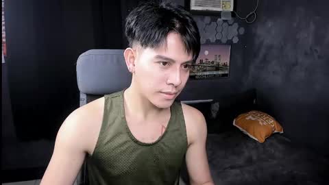 Snapshot of bentlyfuck chatting on 22, 12, 2024 bentlyfuck online show from 22, 12, 2024