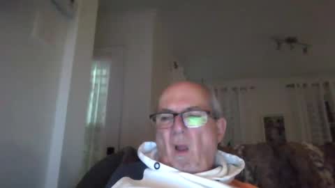 bernard1102 online show from 3, 12, 2024