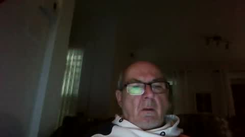 bernard1102 online show from 10, 12, 2024