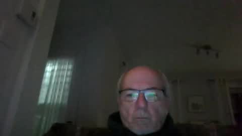 bernard1102 online show from 10, 3, 2025