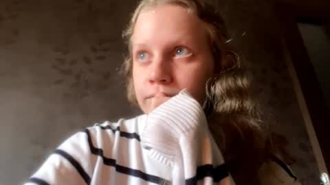 Sophia online show from 9, 10, 2025