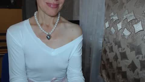 Snapshot of berry2024 chatting on 10, 9, 2025 berry2024 online show from 10, 9, 2025