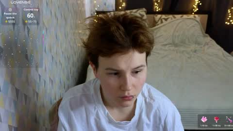 Your sweet Tara and Eva online show from 5, 4, 2026