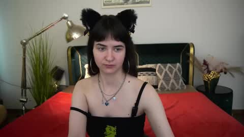 Snapshot of berrydiva chatting on 16, 5, 2026 Violette online show from 16, 5, 2026