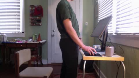 Snapshot of best_triam chatting on 2, 2, 2025 best_triam online show from 2, 2, 2025