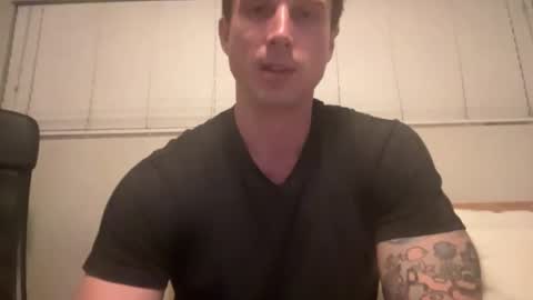 Snapshot of bestcoast35 chatting on 8, 11, 2025 Bestcoast3579 online show from 8, 11, 2025