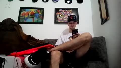 Snapshot of bestia_salvaje chatting on 18, 2, 2025 Andres online show from 18, 2, 2025