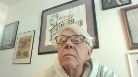 Snapshot of bestshot1951 chatting on 16, 1, 2026 bestshot1951 online show from 16, 1, 2026