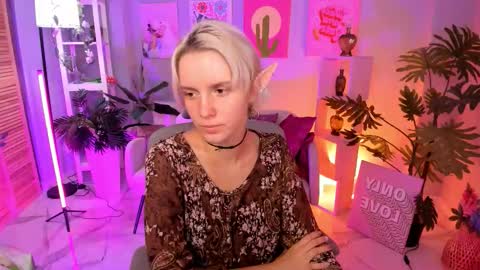 Snapshot of bethanycloud chatting on 3, 10, 2025 Bethany online show from 3, 10, 2025