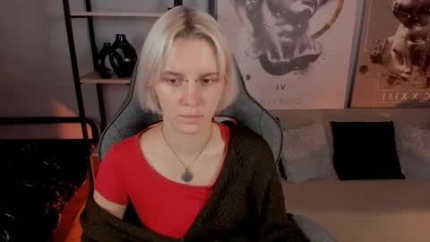 Snapshot of bethanycloud chatting on 8, 10, 2025 Bethany online show from 8, 10, 2025