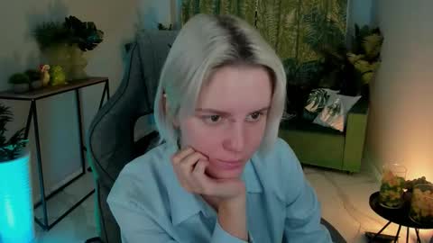 Snapshot of bethanycloud chatting on 15, 10, 2025 Bethany online show from 15, 10, 2025