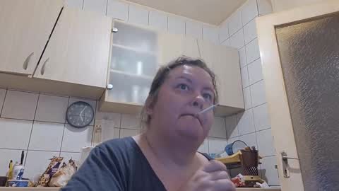 bethnorth online show from 23, 9, 2025