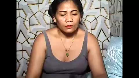 betty_83 online show from 23, 4, 2026