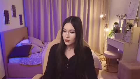 Snapshot of bety_white chatting on 19, 6, 2026 Katie online show from 19, 6, 2026