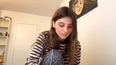 Lina online show from 15, 7, 2026