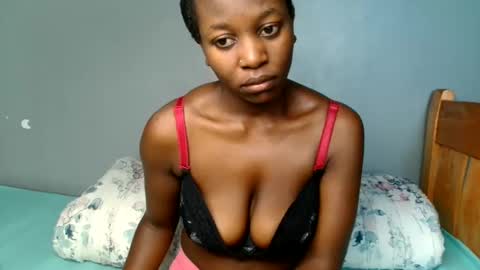 Snapshot of beverly_bay chatting on 23, 5, 2026 beverly online show from 23, 5, 2026