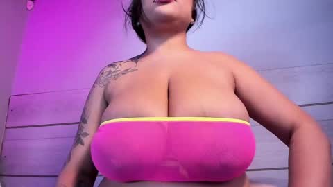 Snapshot of bhiankha_new chatting on 10, 3, 2025 bhiankha_new online show from 10, 3, 2025